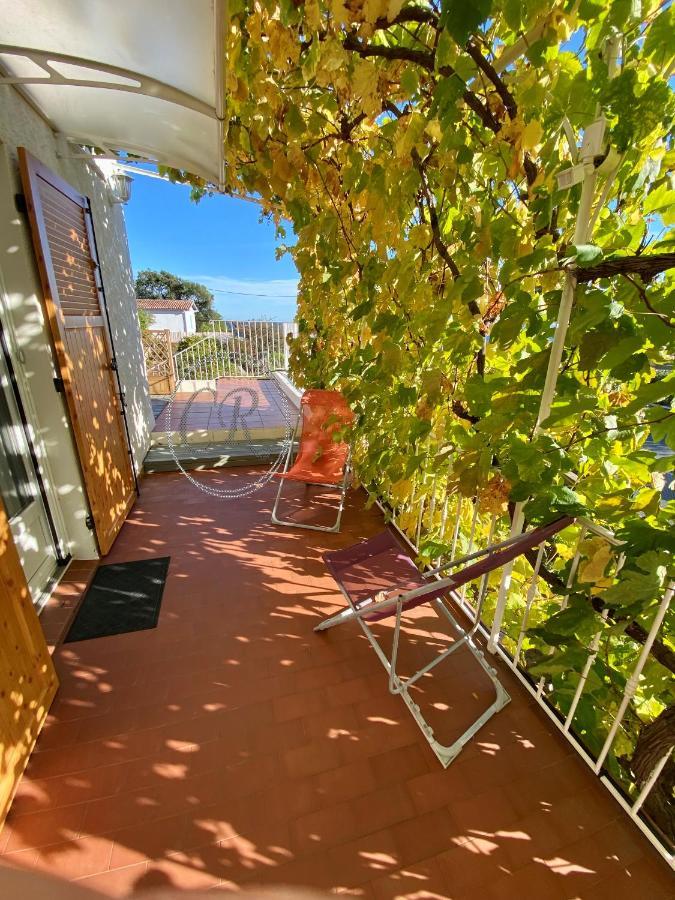 Appartement Duplex - 100M De La Plage De St Clair Le Lavandou Dış mekan fotoğraf